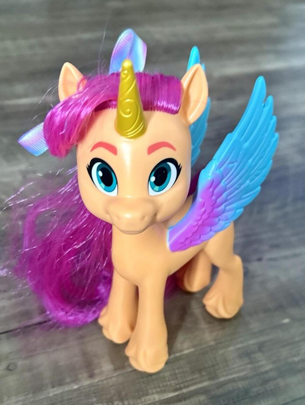 My Little Pony Sparkling Generations SUNNY STARSCOUT  - 6"